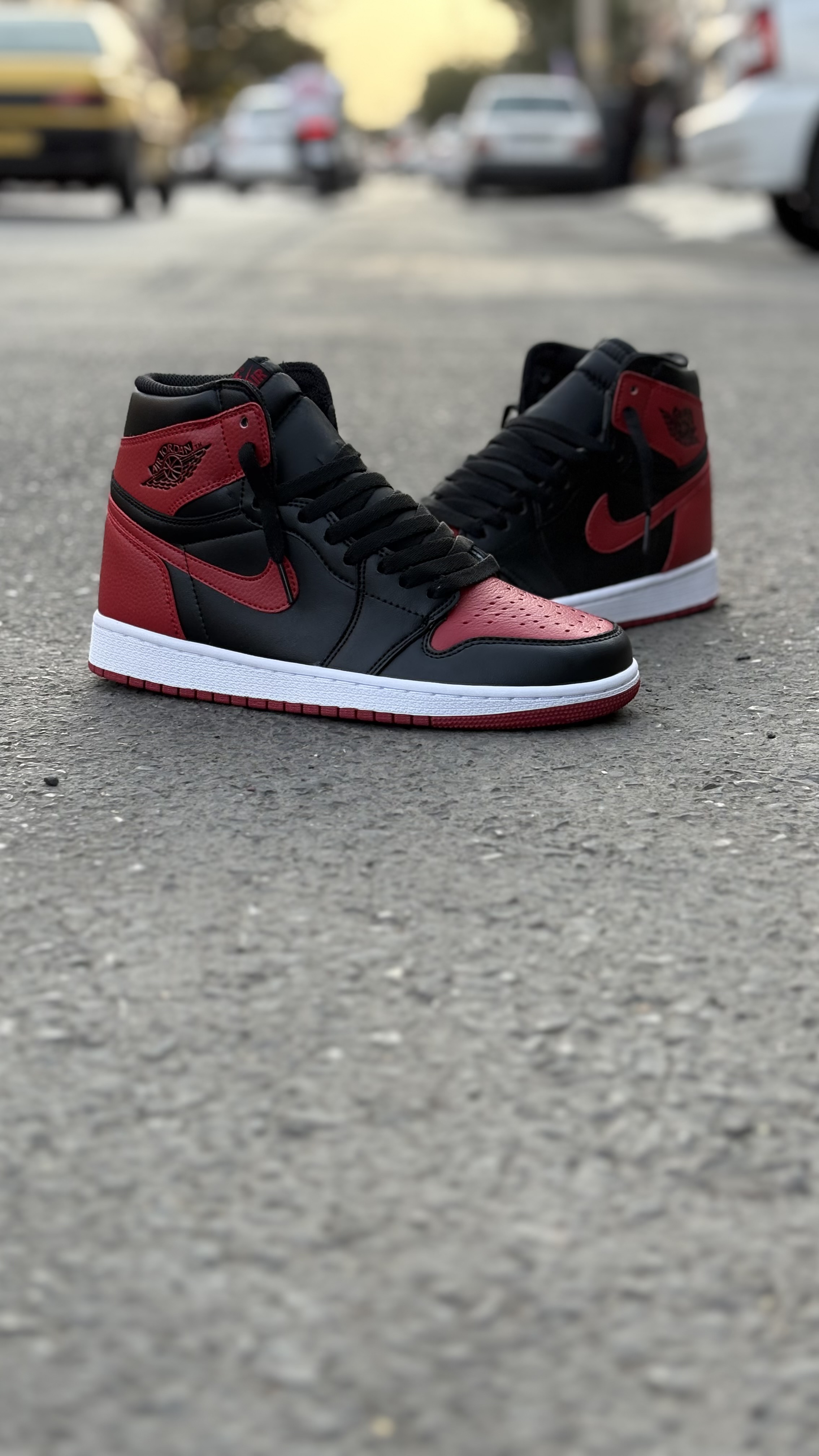کفش جردن ۱ بَنِد 14000air jordan1 baned